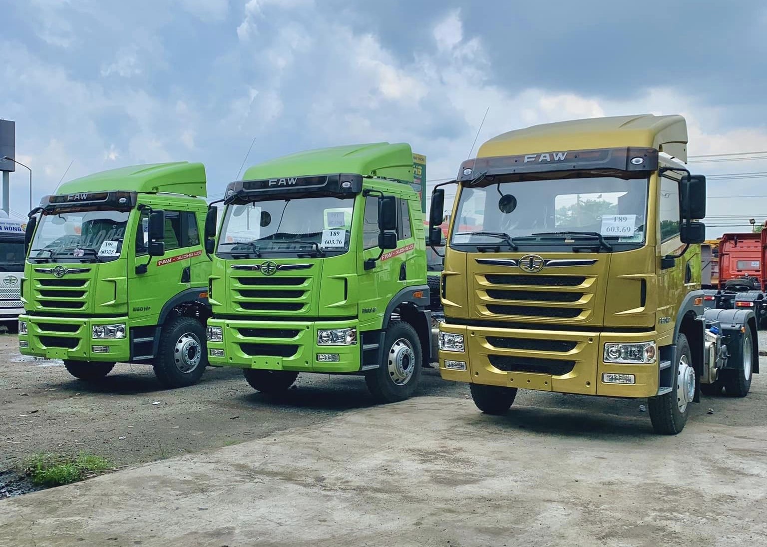 Đầu kéo Faw 1 cầu